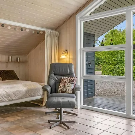Jette - 30km From The Sea By Interhome