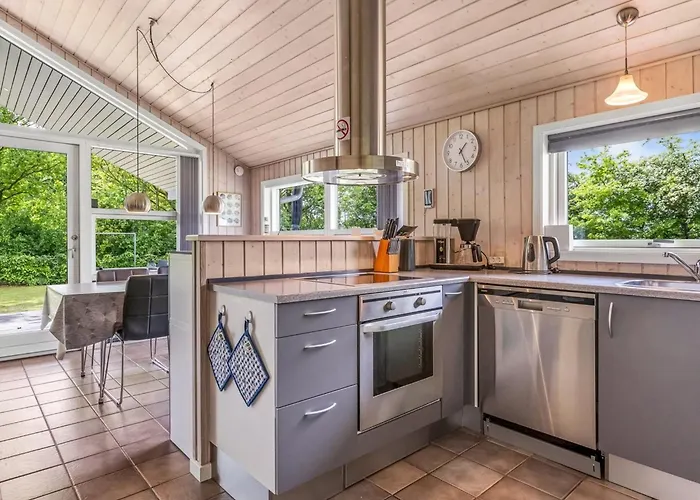 Jette - 30km From The Sea By Interhome *